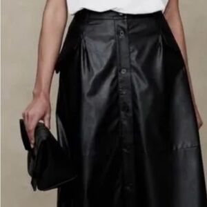 Banana Republic Factory Black A-Line Skirt